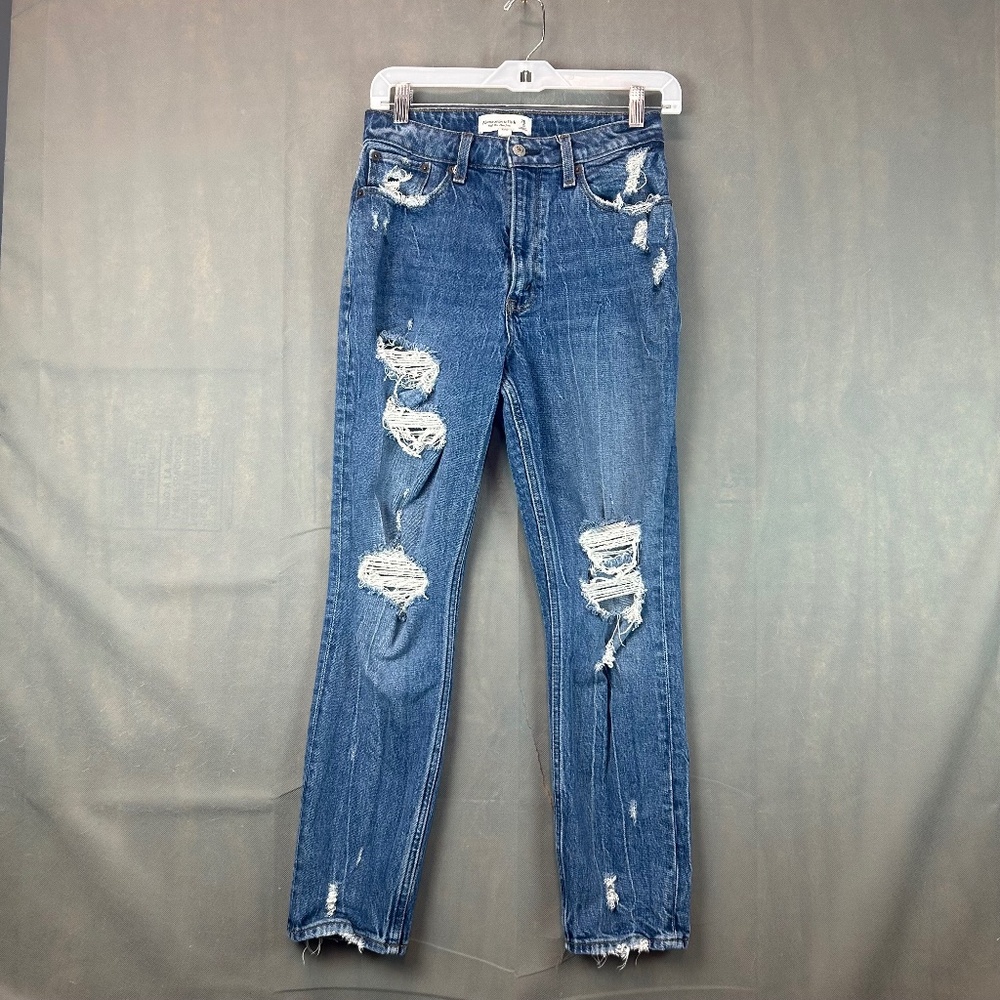 Abercrombie & Fitch The Mom High Rise Curve Love Women’s Distressed Jeans 26/2R